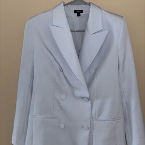 Elegant Blue Double-Breasted Women's Blazer